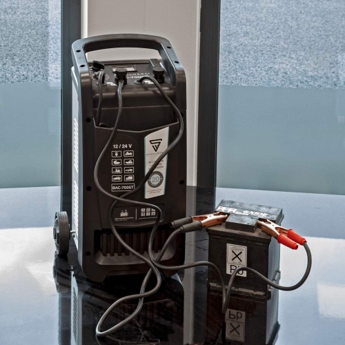 Booster, caricabatteria auto, BAC-1000 ST, modalità 12/24V, 1000 Ah, 90A, funzione jump-start, STAHLWERK Booster, caricabatteria auto, BAC-1000 ST, modalità 12/24V, 1000 Ah, 90A, funzione jump-start, STAHLWERK